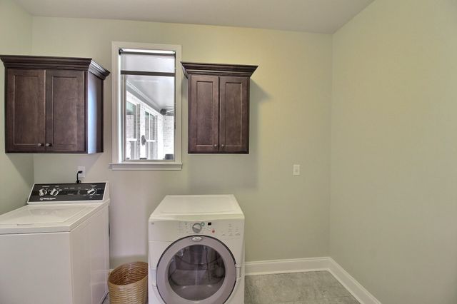 4484 CHESTNUT HILL DR, Collierville, TN 38017
