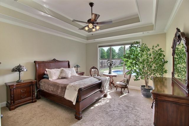 4484 CHESTNUT HILL DR, Collierville, TN 38017