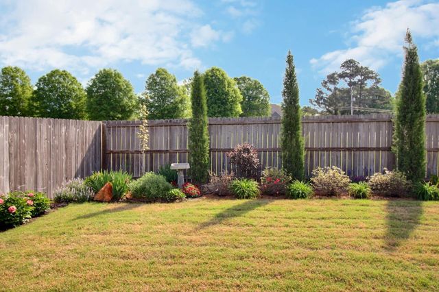 4484 CHESTNUT HILL DR, Collierville, TN 38017