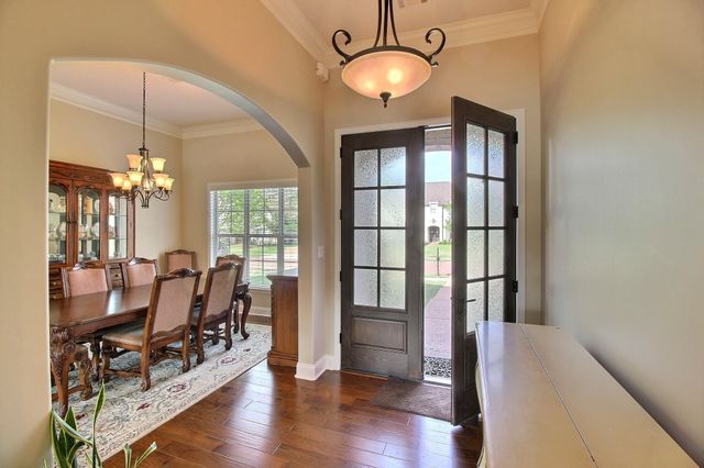 4484 CHESTNUT HILL DR, Collierville, TN 38017