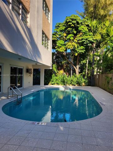 1020 94th St 503, Bay Harbor Islands, FL 33154