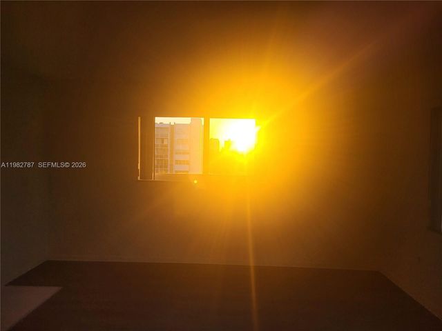 1020 94th St 503, Bay Harbor Islands, FL 33154