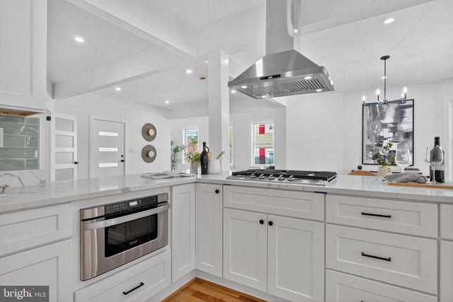 1923 JACKSON ST NE, Washington, DC 20018