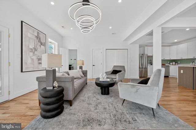 1923 JACKSON ST NE, Washington, DC 20018