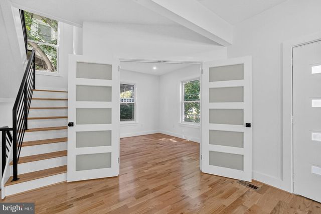 1923 JACKSON ST NE, Washington, DC 20018