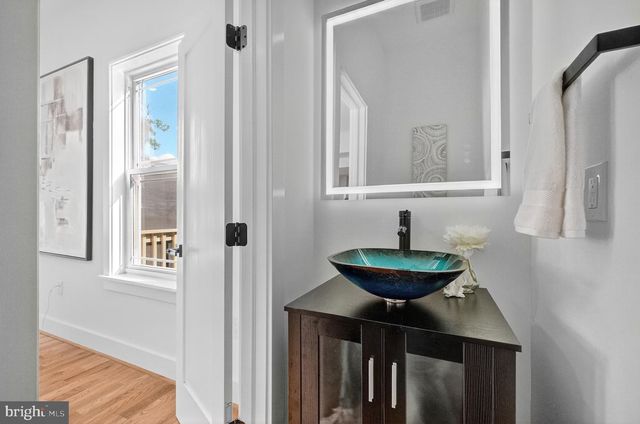 1923 JACKSON ST NE, Washington, DC 20018