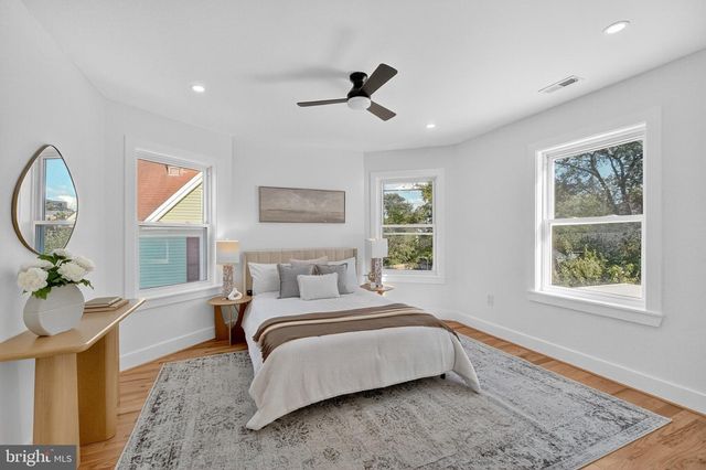 1923 JACKSON ST NE, Washington, DC 20018