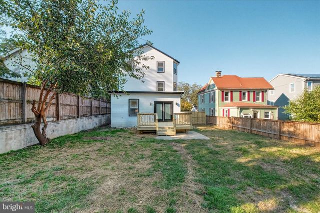 1923 JACKSON ST NE, Washington, DC 20018