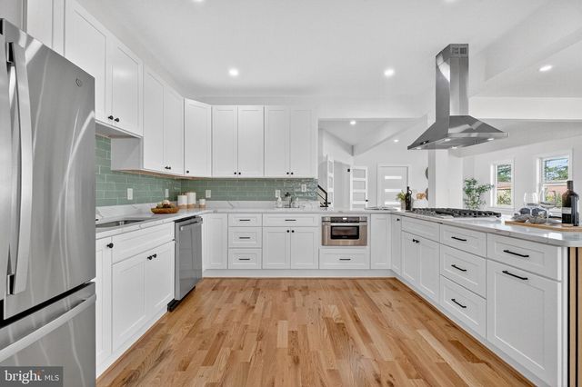 1923 JACKSON ST NE, Washington, DC 20018