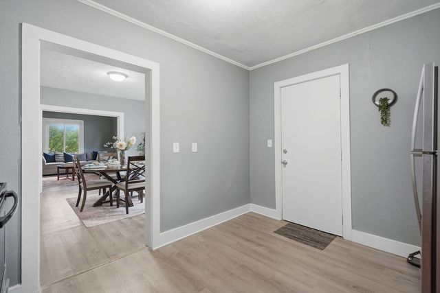 2626 Brady Street, Davenport, IA 52803