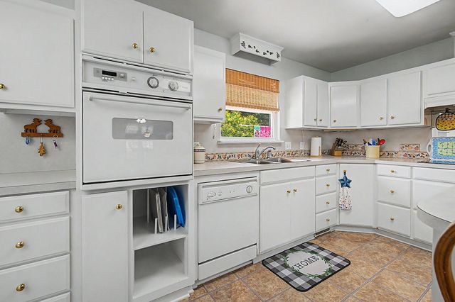 164 Mohican Drive, Georgetown, SC 29440