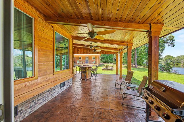 164 Mohican Drive, Georgetown, SC 29440