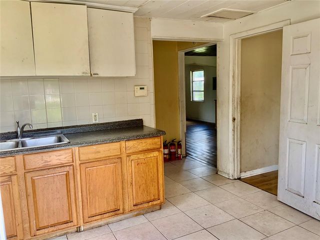 2118 1ST AVENUE E, Palmetto, FL 34221