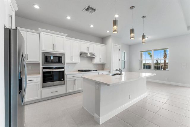 12550 NAUTILUS Circle, Palm Beach Gardens, FL 33412