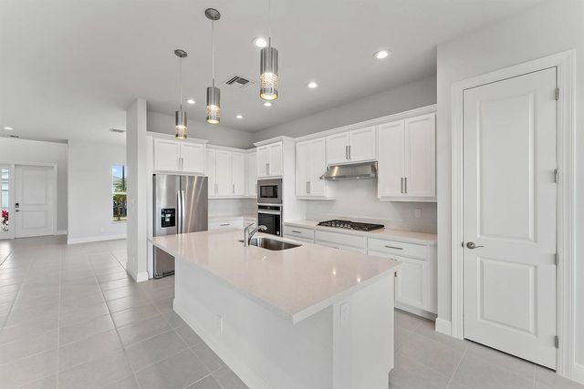 12550 NAUTILUS Circle, Palm Beach Gardens, FL 33412