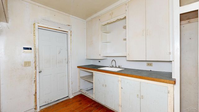 400 Shattuck Road, Saginaw, MI 48604
