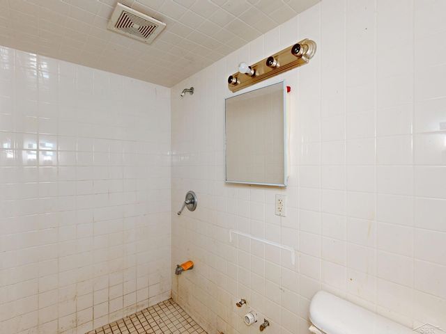 400 Shattuck Road, Saginaw, MI 48604