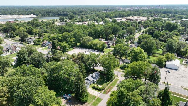 400 Shattuck Road, Saginaw, MI 48604