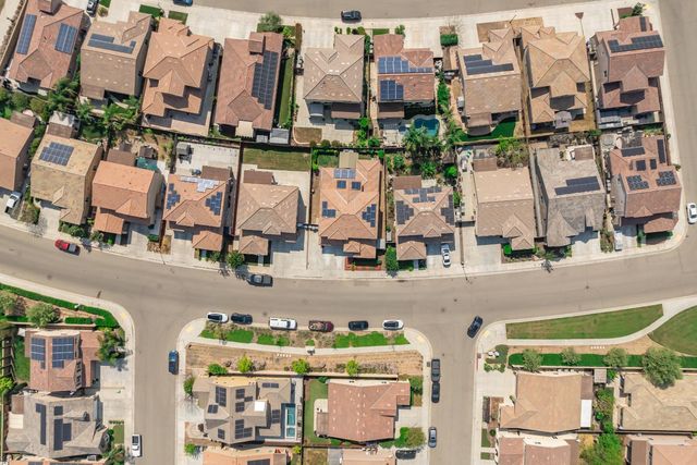 3546 Saginaw Avenue, Clovis, CA 93619