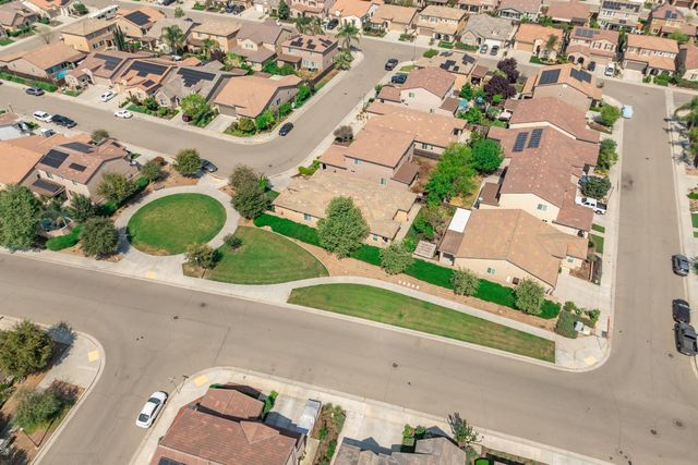 3546 Saginaw Avenue, Clovis, CA 93619