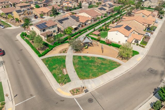 3546 Saginaw Avenue, Clovis, CA 93619