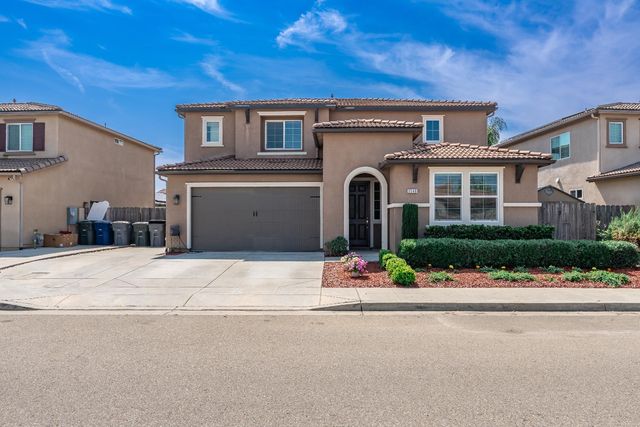 3546 Saginaw Avenue, Clovis, CA 93619