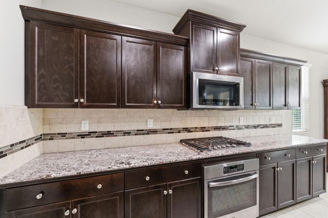 3546 Saginaw Avenue, Clovis, CA 93619