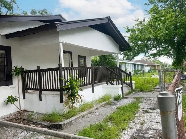 3711 N 35TH STREET, Tampa, FL 33610