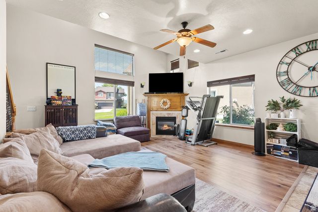 835 S FOX LN, Orem, UT 84059
