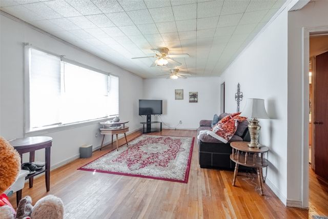 748 S Rusk Street, De Leon, TX 76444