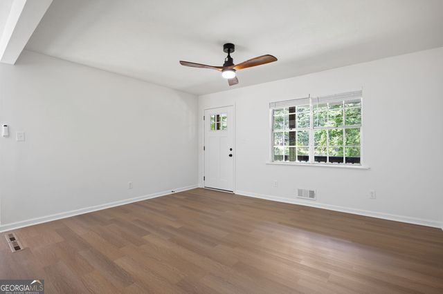 5744 Amalfi Way, Douglasville, GA 30135