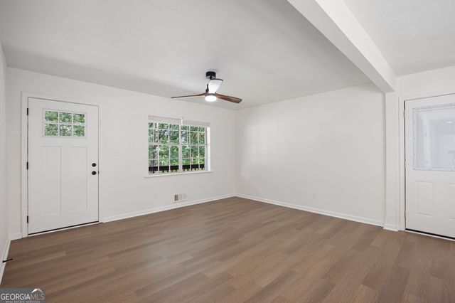 5744 Amalfi Way, Douglasville, GA 30135