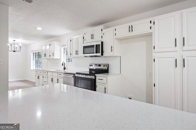 5744 Amalfi Way, Douglasville, GA 30135