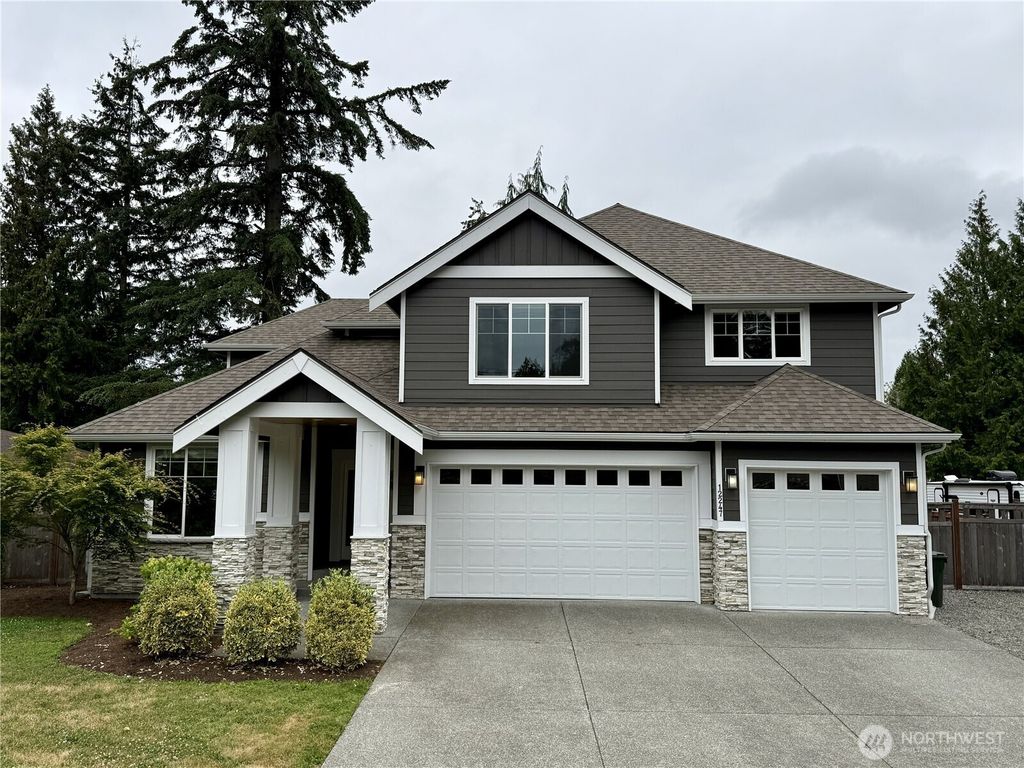Image 1 of property listing at 12247 156th Ave SE, Renton, WA 98059