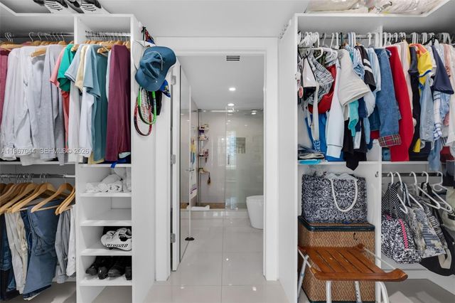 1155 Brickell Bay Dr 303, Miami, FL 33131