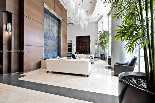 1155 Brickell Bay Dr 303, Miami, FL 33131