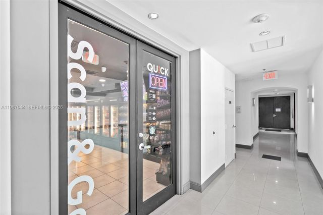 1155 Brickell Bay Dr 303, Miami, FL 33131