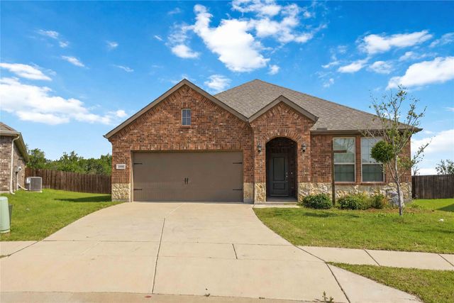 11005 Mustang Trail, Aubrey, TX 76227