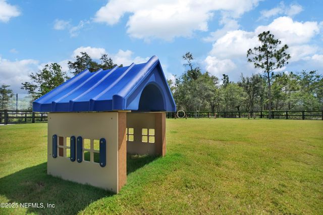289 CRAFTON Circle, St. Johns, FL 32259