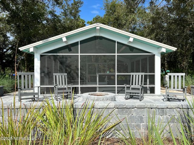 289 CRAFTON Circle, St. Johns, FL 32259