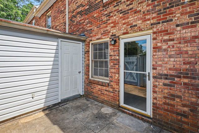 1446 Dover Road, Spartanburg, SC 29301