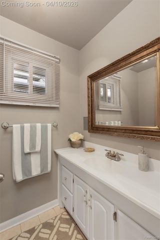 29517 Eastfield Street, Farmington Hills, MI 48334