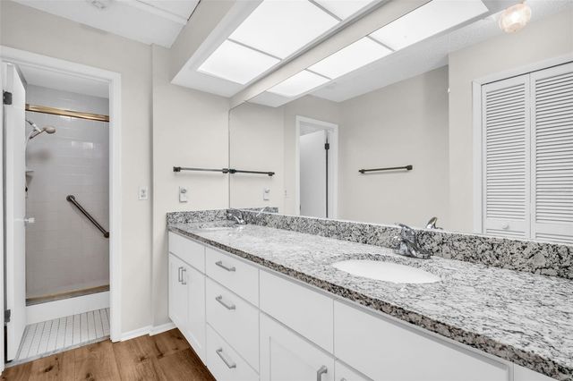 120 EVELYN COURT, Oldsmar, FL 34677