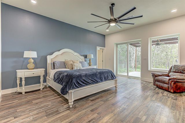 119 Miller Creek BLF, Briggs, TX 78608