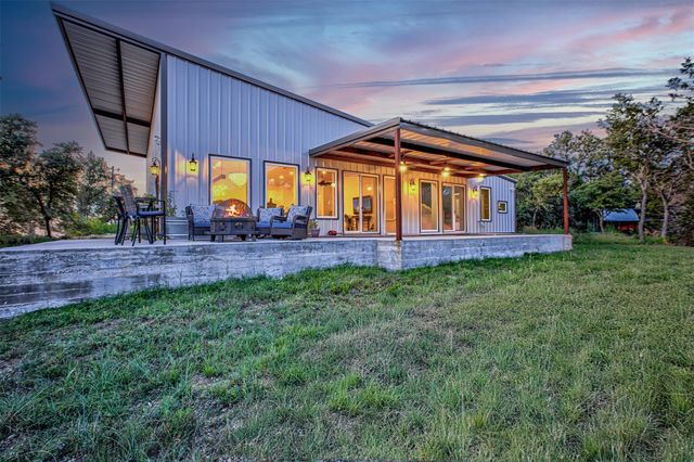 119 Miller Creek BLF, Briggs, TX 78608