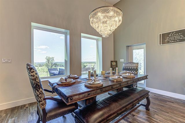 119 Miller Creek BLF, Briggs, TX 78608