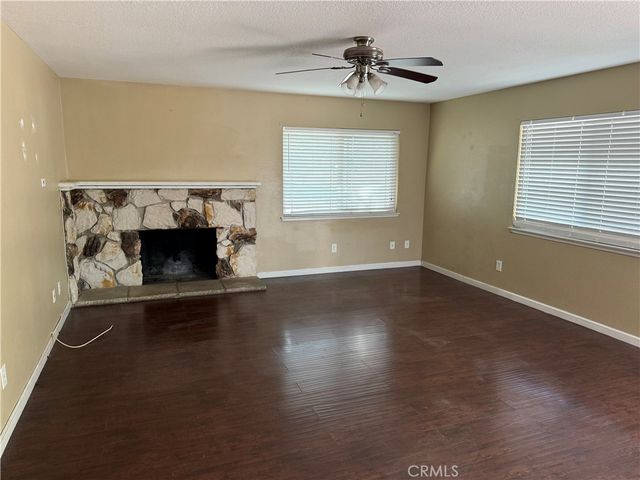 16037 Arroyo, Victorville, CA 92395