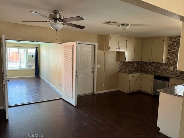 16037 Arroyo, Victorville, CA 92395