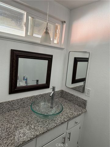 16037 Arroyo, Victorville, CA 92395