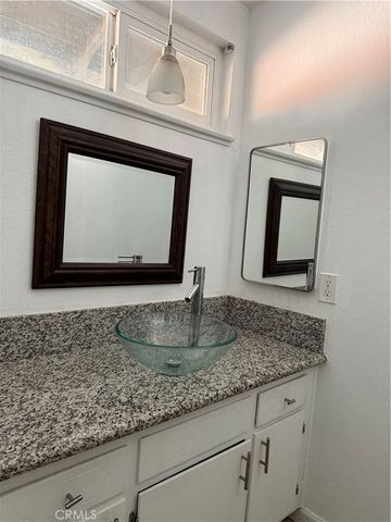 16037 Arroyo, Victorville, CA 92395